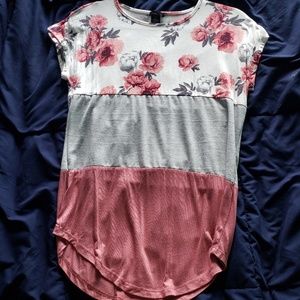 Short sleeve rue21 3 color shirt